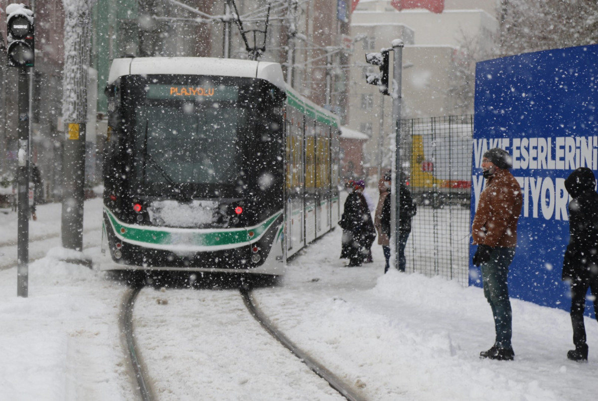 AKÇARAY’DA KIŞ TARİFESİNE GEÇİLDİ