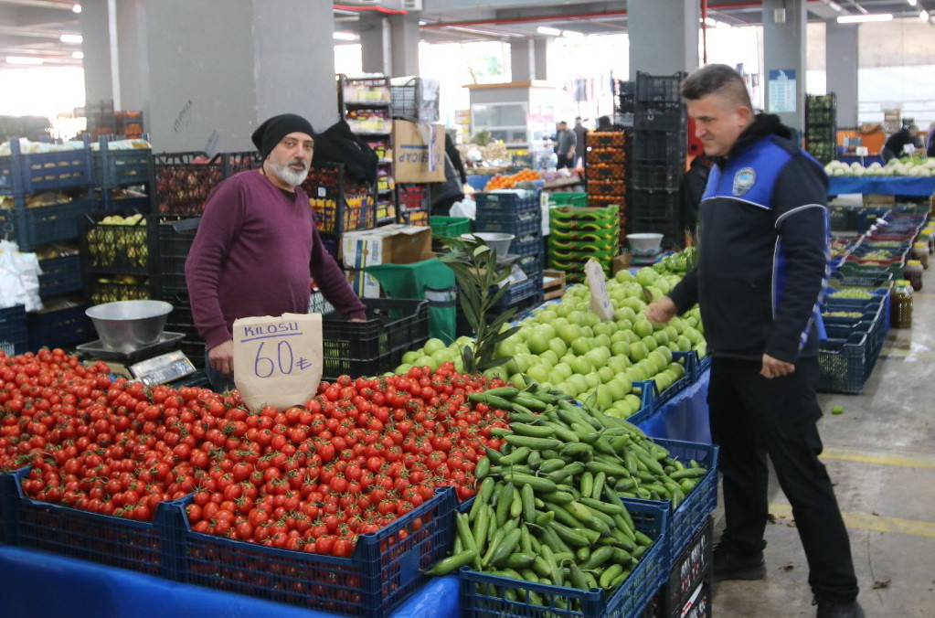 HALK SAĞLIĞI İÇİN PAZARLARDA SIKI DENETİM