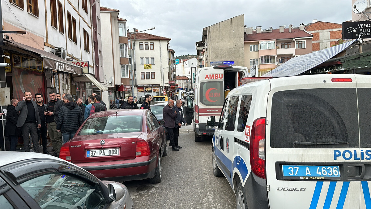 KASTAMONU’DA ÇIKAN SİLAHLI VE BIÇAKLI KAVGADA İKİ KİŞİ YARALANDI 